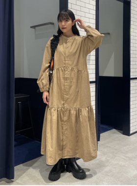 RC2025冬季 复古色调细条绒长款蛋糕连衣裙OP