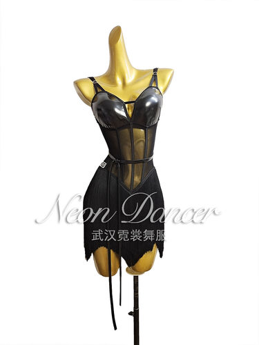 Neon Dancer新款女拉丁舞服 星光Alina同款心形扣吊带流苏连衣裙