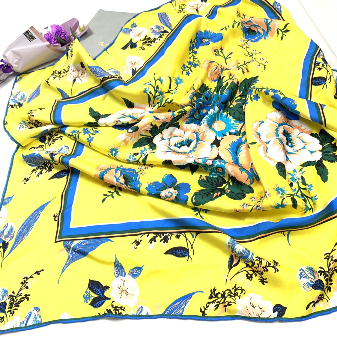 D家牡丹花开优雅披肩真丝斜纹绸方巾桑蚕丝丝围巾披肩百搭丝巾90c