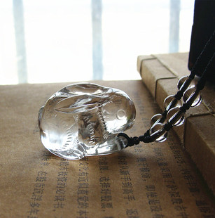 精雕天然白水晶兔子项链兔吊坠 水晶兔吊坠生肖属兔子项坠兔挂坠