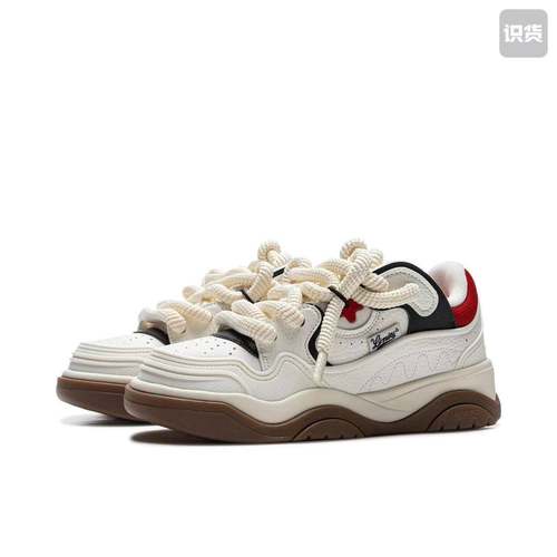 李宁女款小白鞋经典休闲