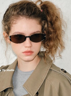 复古时髦小棕镜茶色金属窄框墨镜