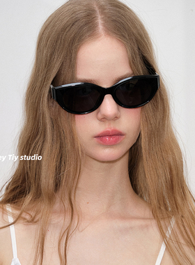 复古个性时髦显脸小墨镜太阳镜