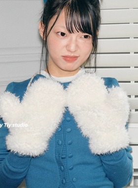 feytiy 冬季氛围感奶fufu的白色毛绒手套25新款加厚保暖连指手套