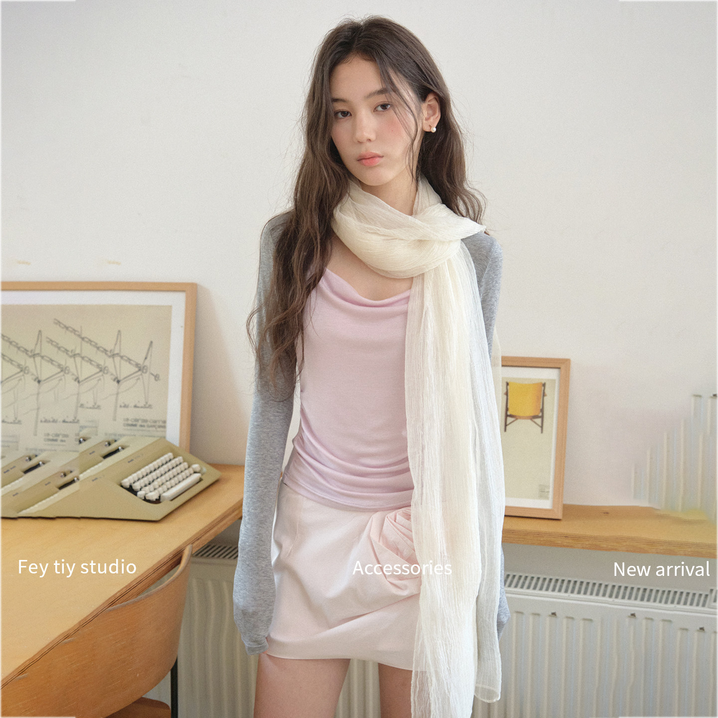 feytiy 雪松褶皱 松弛感纯色围巾百搭时髦春秋四季柔软飘逸丝巾女