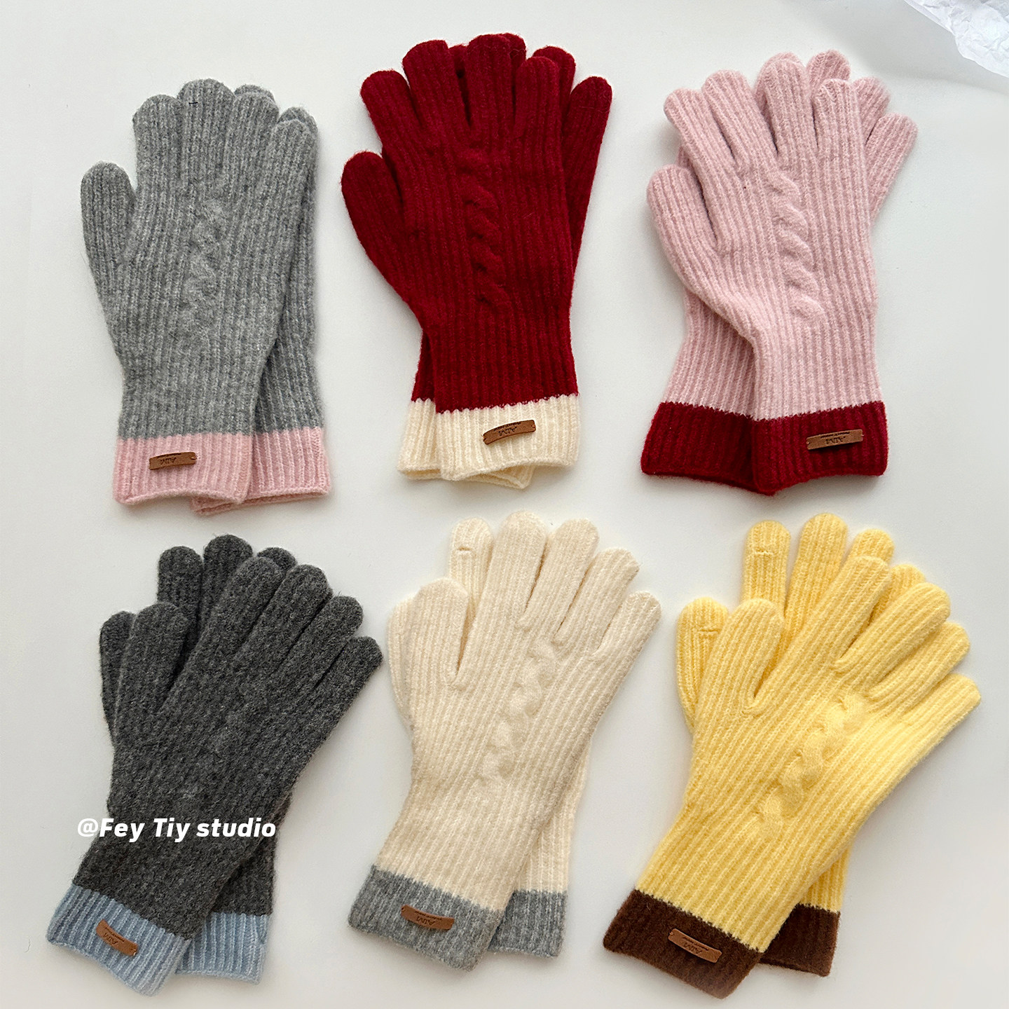 feytiy 柔软亲肤含羊毛麻花拼色针织手套 冬季保暖五指黄色可触屏