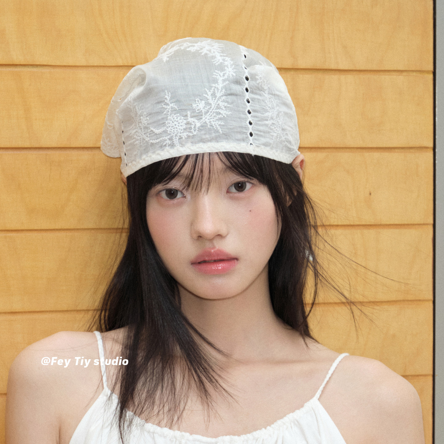 feytiy 柔白法式蕾丝刺绣三角巾女 氛围感包头头巾丝巾装饰领巾韩