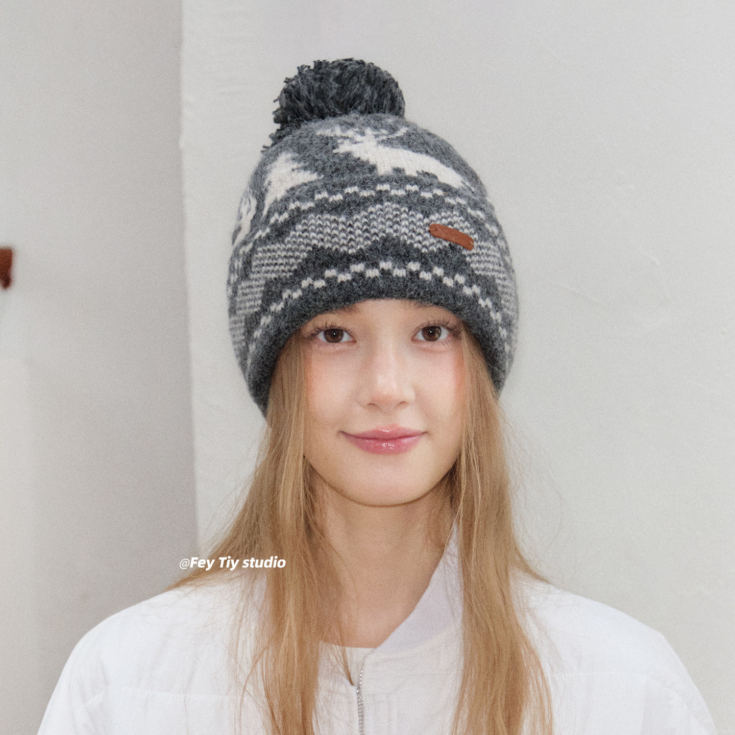 feytiy 含羊毛 北欧小鹿提花毛线帽女冬季保暖防风毛球包头针织帽,服饰配件/皮带/帽子/围巾,帽子,淘宝优惠券,粉丝福利购,淘宝优惠卷