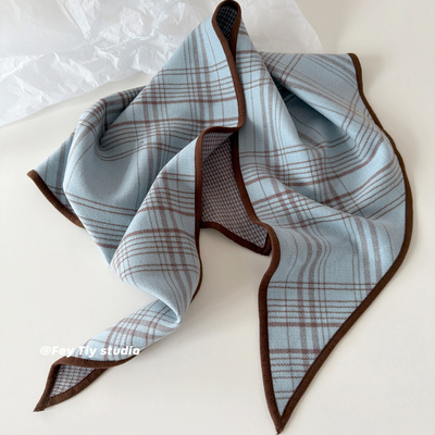 英国走秀款双面格纹保暖三角巾