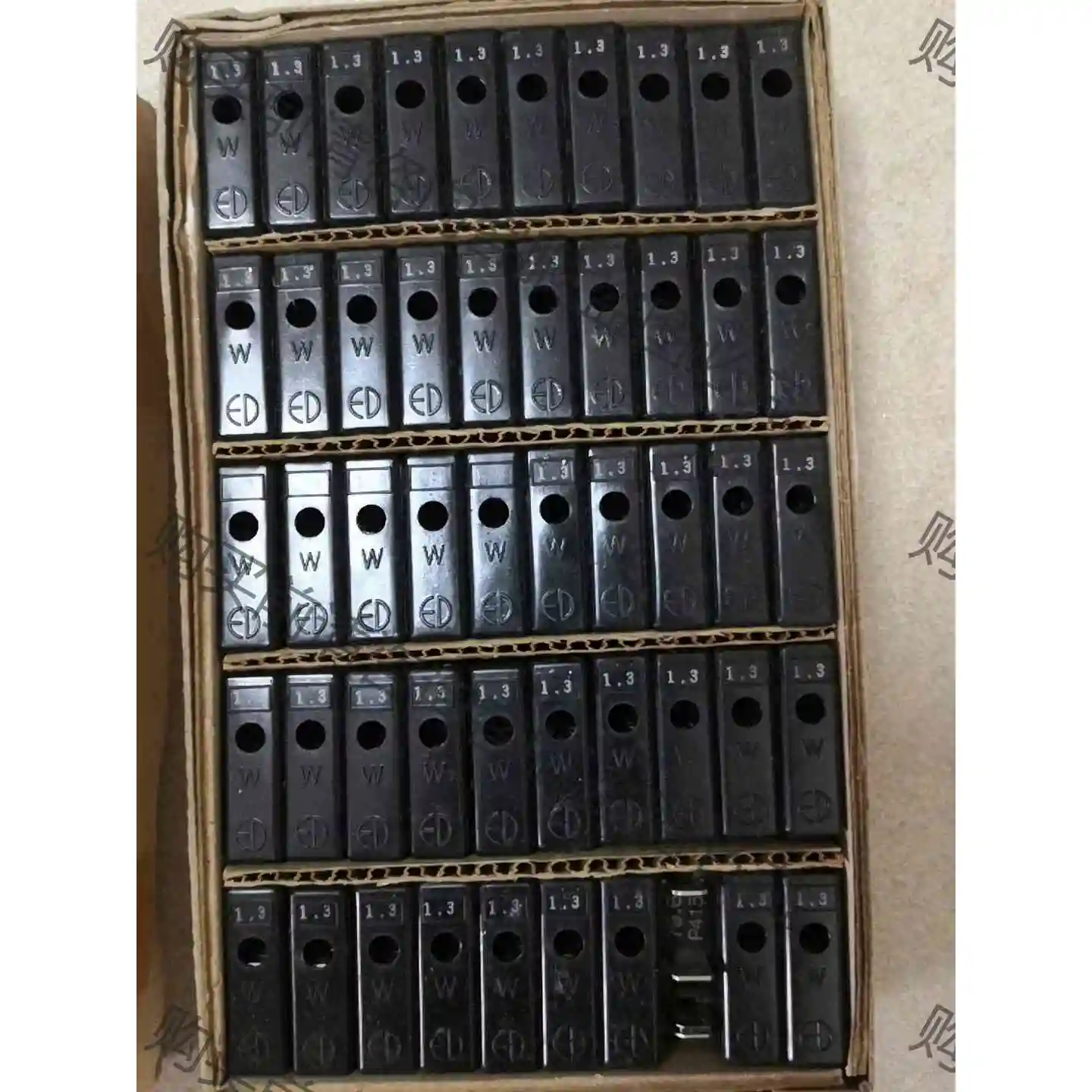 大东保险丝 P413 1.3A，P430 3.0A，P405 议价 品质保证