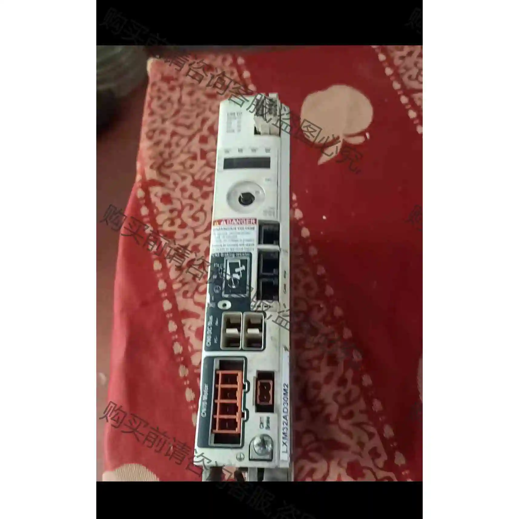 二手拆机施耐de伺服LXM32AD30M2成色如图功能包好。 议价 品质保