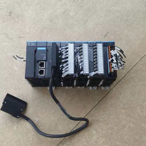 议价出售汇川Inovance PLC，型号AM402-CPU16