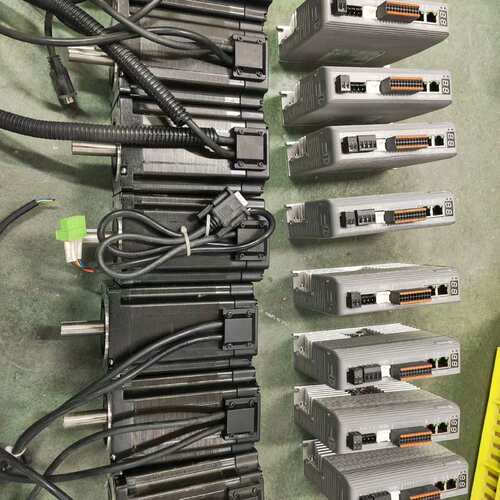 议价雷塞总线闭环电机，驱动：CL3-EC808AC ，电机：86