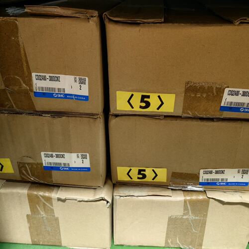 议价CDQ2A80-300DCMZ SMC全新原装气缸，
