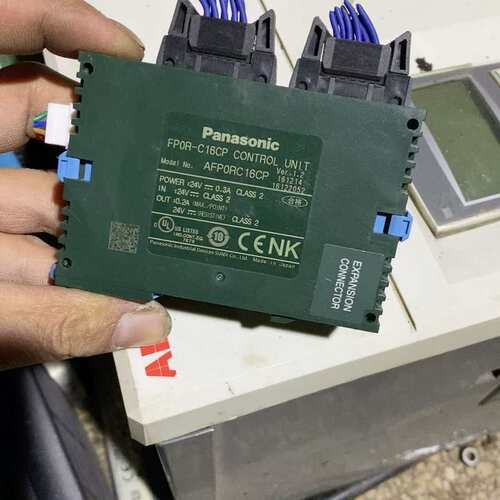 议价松下PLC可编程控制器 AFP0-RC16CP、成色很好、标