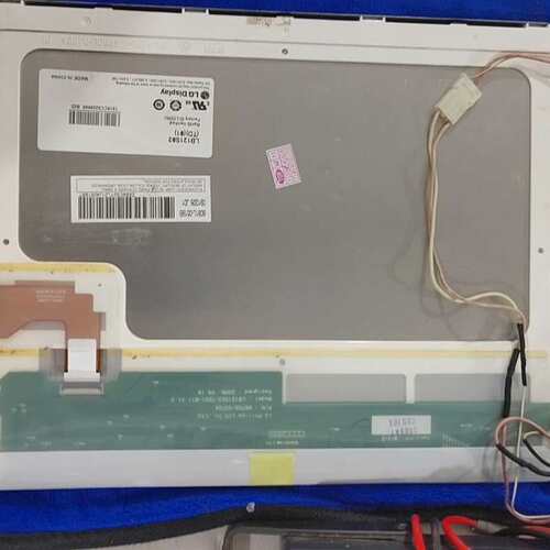 议价LG原装12.1寸工业液晶屏 LB121S03-TD01