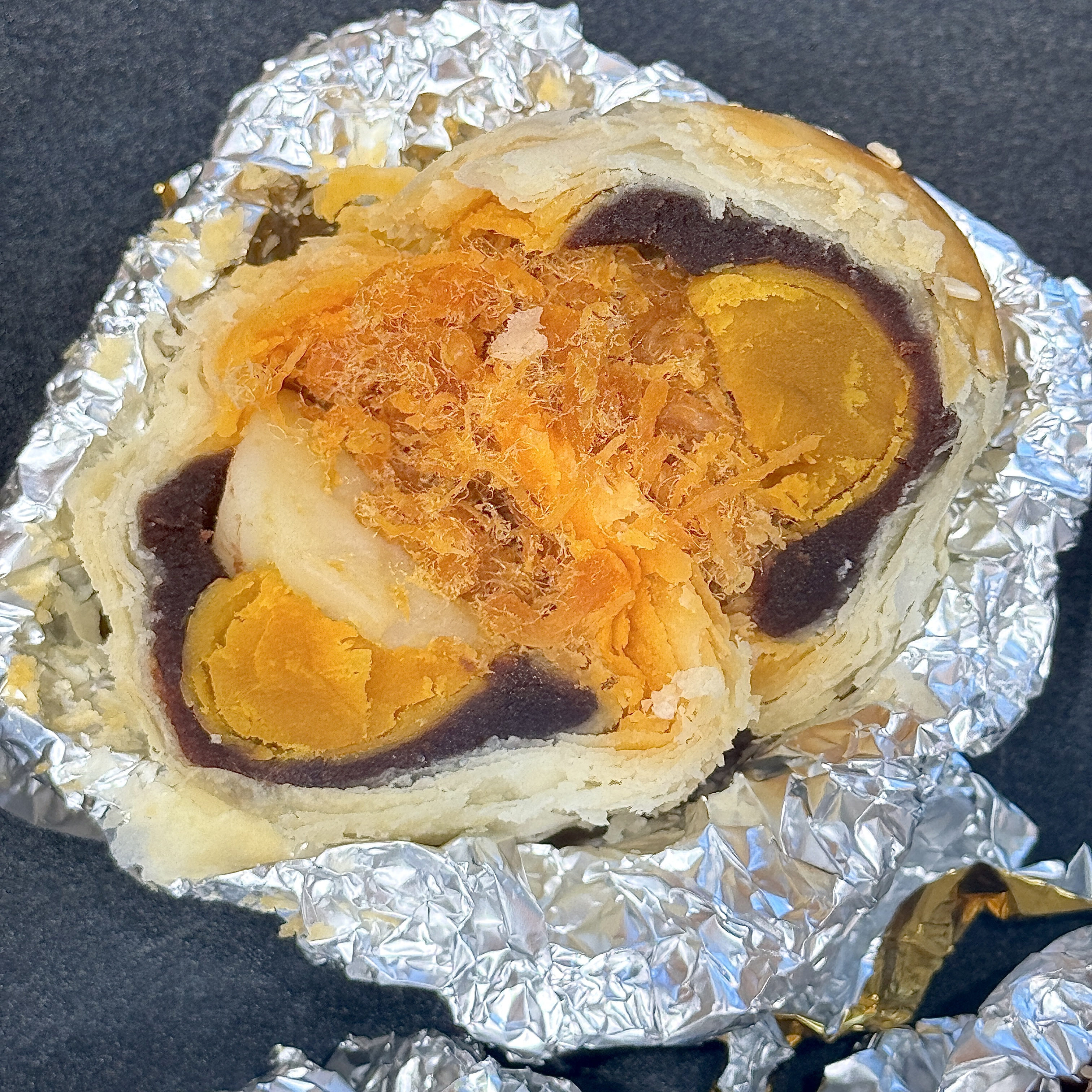 台州愉月手工馅中馅咸蛋黄酥月饼中秋礼盒下午茶点心老少皆宜