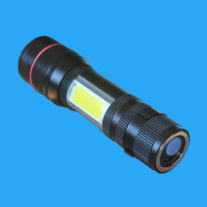 T6 강한 빛 손전등 내장 리튬 배터리 측면 조명 손전등으로 충전식 USB 자석이 있는 COB 줌 작업등