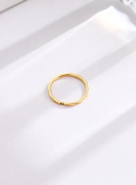 简约水波纹细v型镶钻钛钢戒指