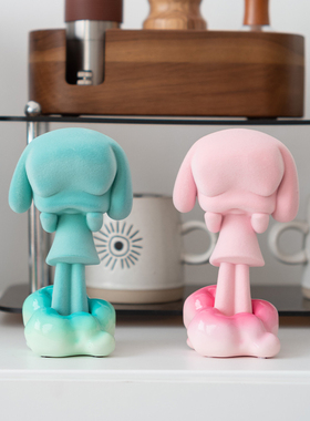 稀奇艺术玻璃钢简约客厅