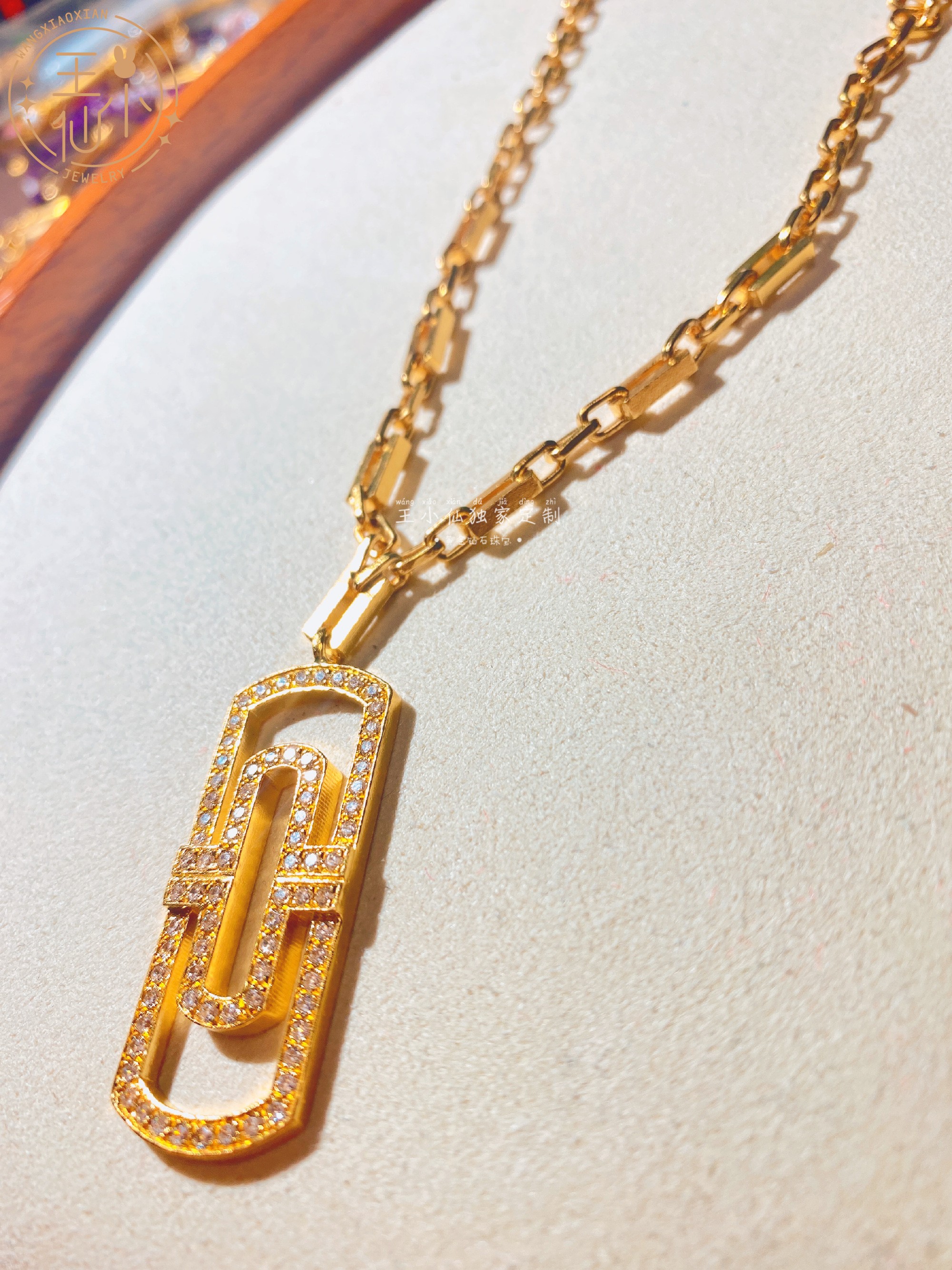 999足金古法金奢华时尚风 回形针莫桑镶嵌中性款黄金套链情侣项链