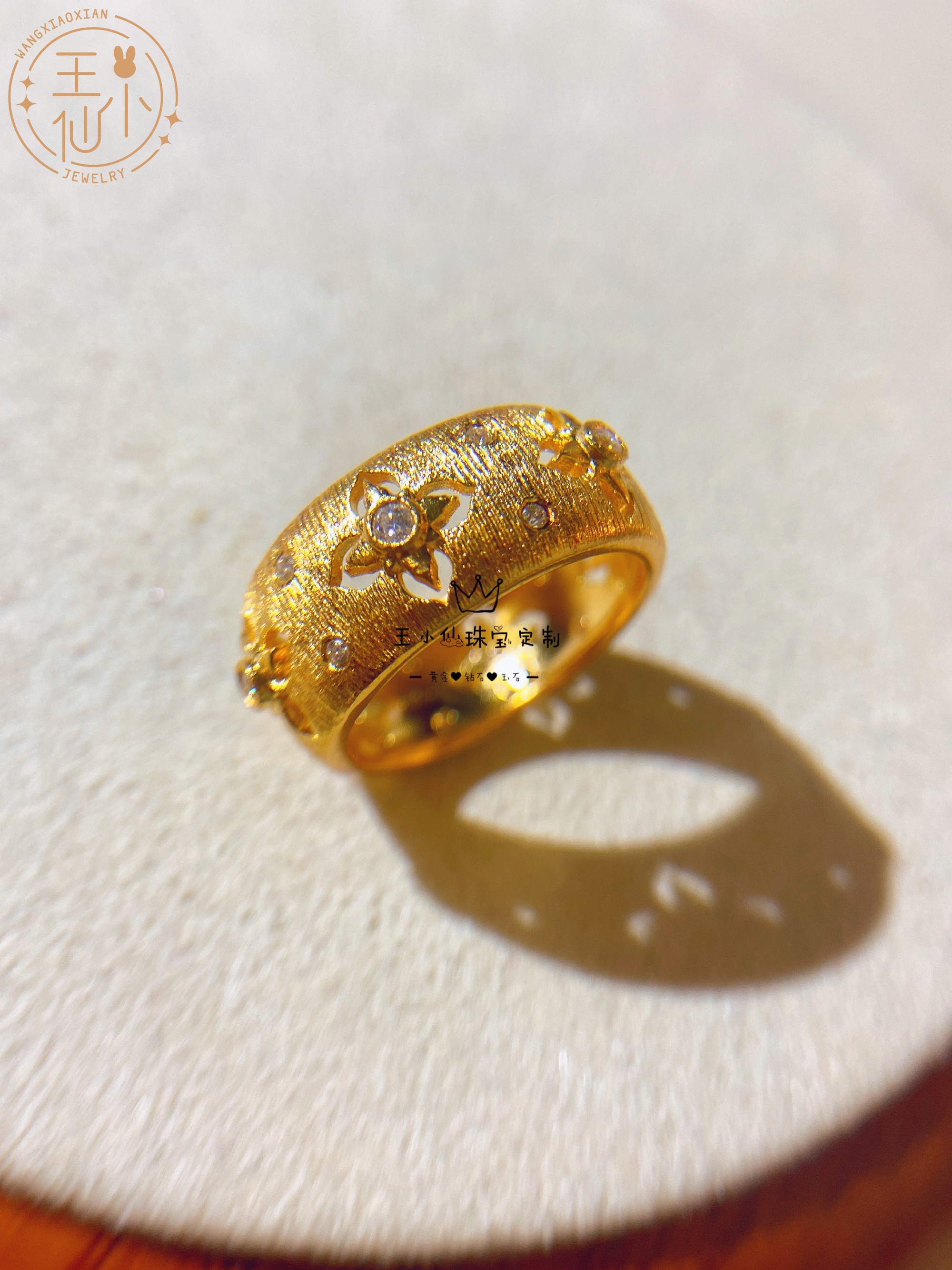 999足金莫桑镶嵌王小仙戒指
