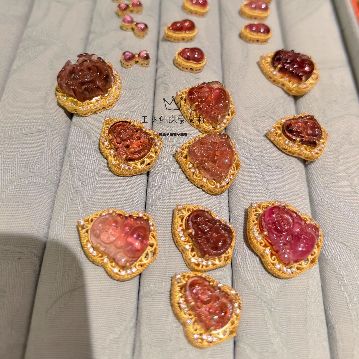 足金古法金宫廷镂空花丝工艺天然糖果色碧玺弥勒佛葫芦蝴蝶结串珠