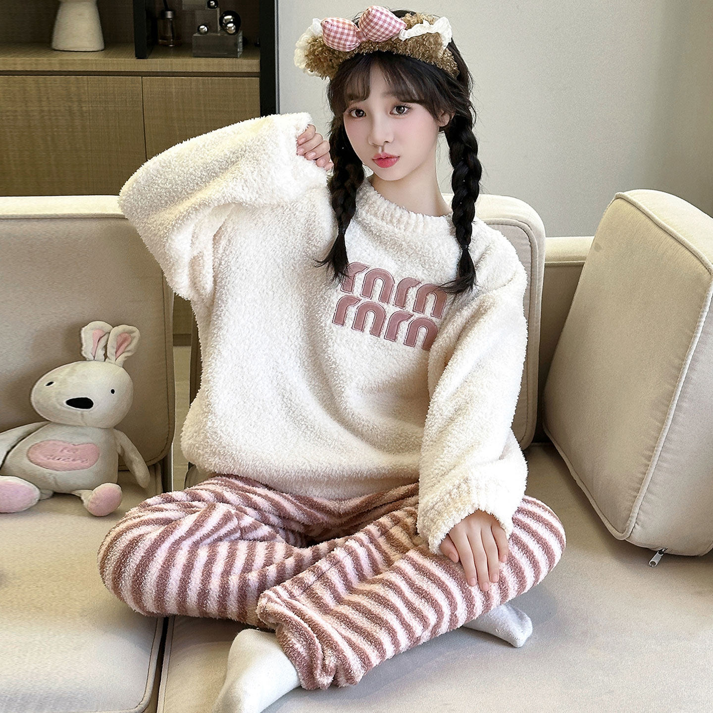 145150小个子珊瑚绒家居服