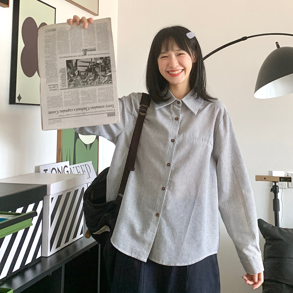 小雨良品 日系少女风灰色长袖条纹衬衫女2024早秋新款小个子上衣