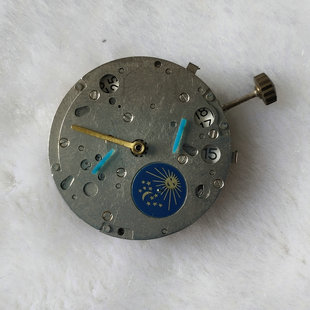 手表配件上海自动多功能机械机芯R10上海机械机芯零售/4点位日历