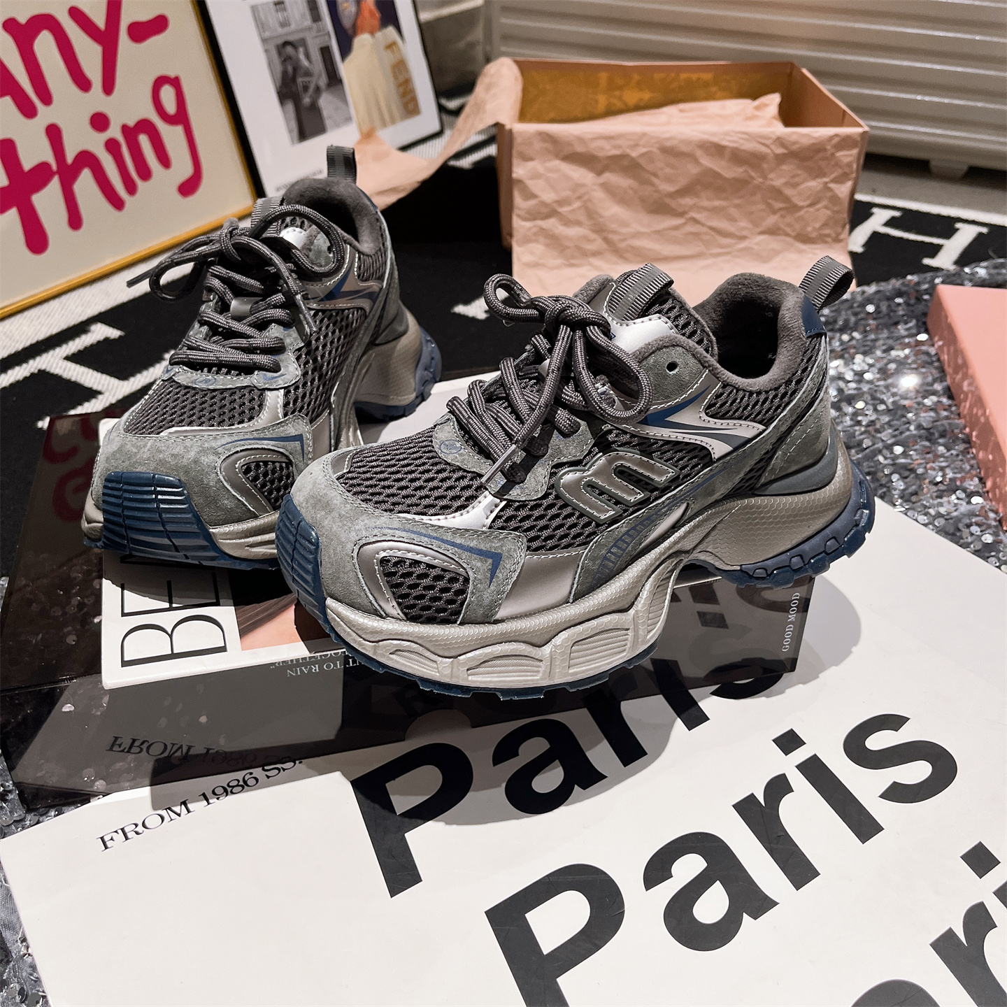 休闲运动鞋加绒显脚小女鞋