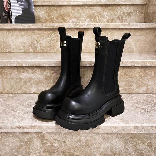 真皮字母2025新款增高烟筒靴