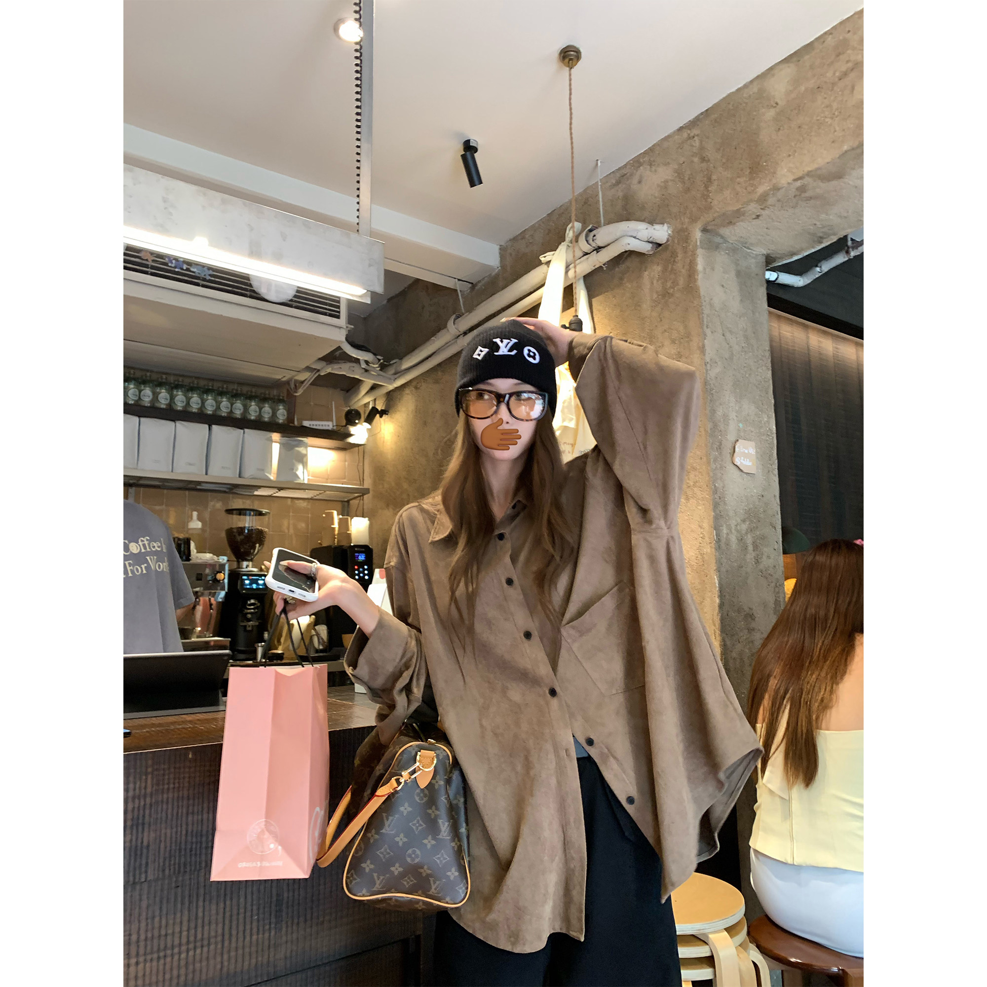 superniniyy vintage 衬衫中古感柔软细腻麂皮绒口袋设计宽松衬衫图片