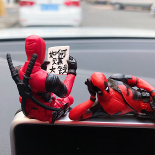 死侍电瓶电动车载摩托机车装 饰品小配件挂件摆件汽车内饰玩偶公仔