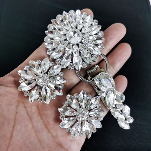 新款水貂皮草大衣鸭嘴领口装饰扣