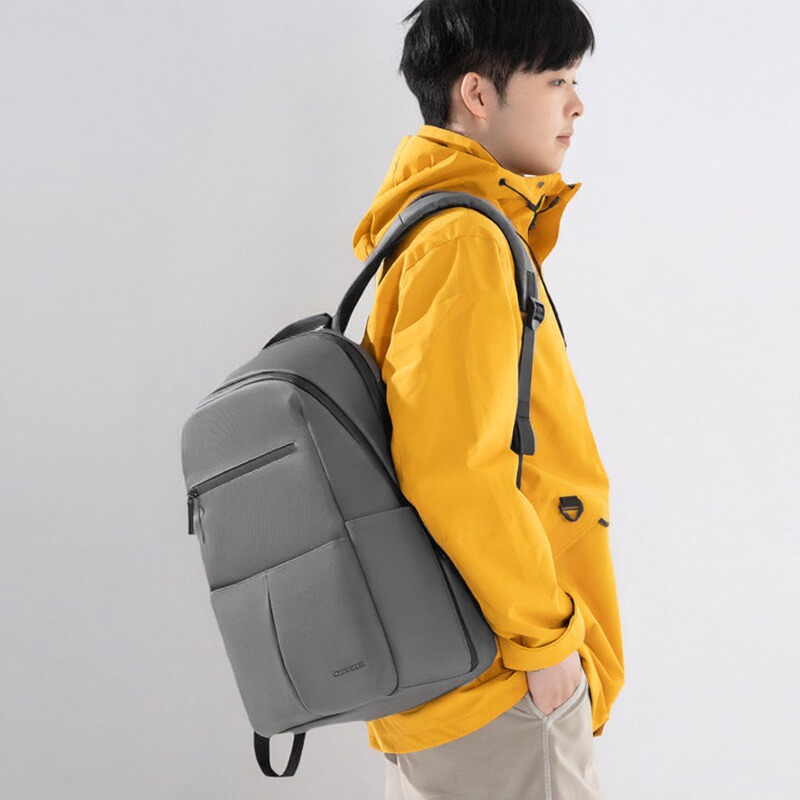 OSOCE英国电脑双肩包 户外通勤大容量17寸笔记本旅行休闲背包