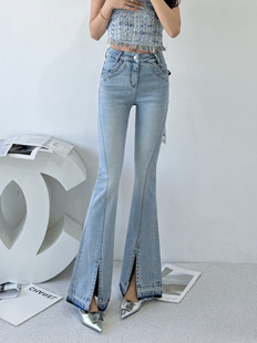 2025春季新款欧货Mk-Mz前开叉微喇牛仔裤浅蓝色烫钻高弹力喇叭裤