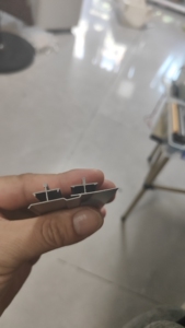 铝合金土字铝合金线条上收边开槽中缝