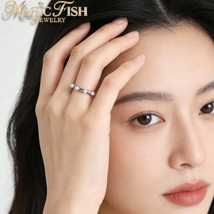magic fish小众ins风钛钢珍珠戒指女轻奢高级感18k镀金可调节指环