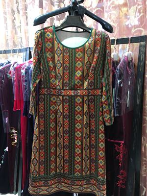 春秋款韩版大码显瘦圆领打底裙