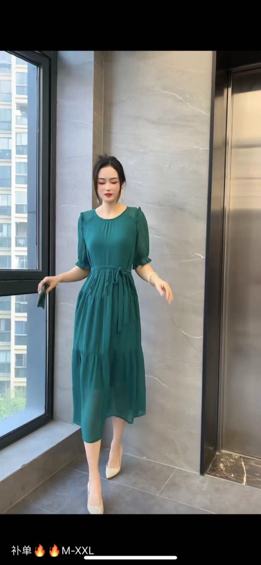 洛凉粉色短袖圆领甜美连衣裙中长款收腰宽松复古夏季小清新长裙女