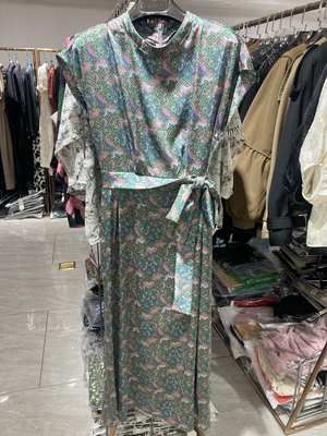 #NOHASHTAG2024款侧系带收腰立领飞飞短袖复古印花真丝连衣裙