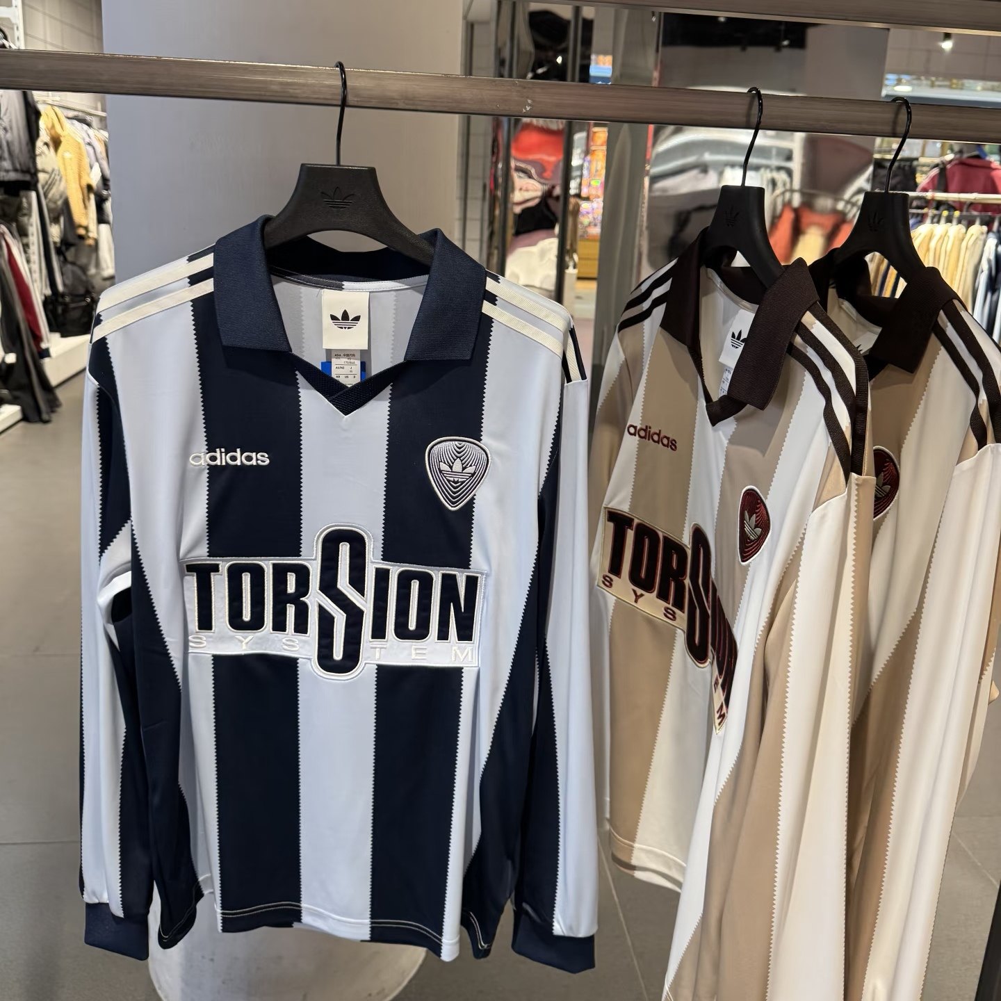 ADIDAS阿迪达斯男子复古立领宽松套头长袖球服球衣HZ3787 KV6875