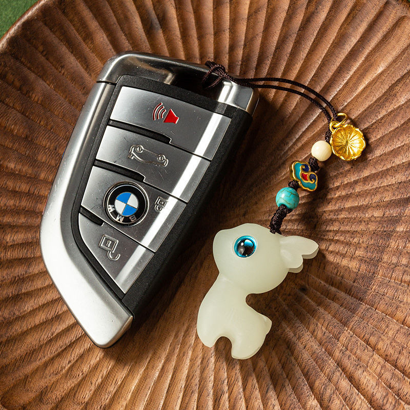 夜光小鹿钥匙扣创意编织汽车链男