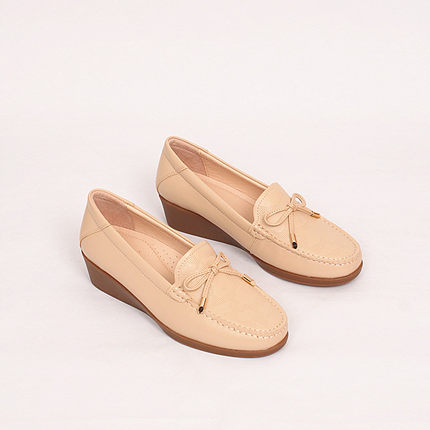 坡跟平底妈妈鞋春季真皮舒适圆头女鞋豆豆鞋透气镂空女单鞋 31215