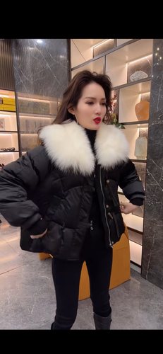 价格咨询.欧洲站设计师原创走秀款高定设计师套装贵妇名媛风1225