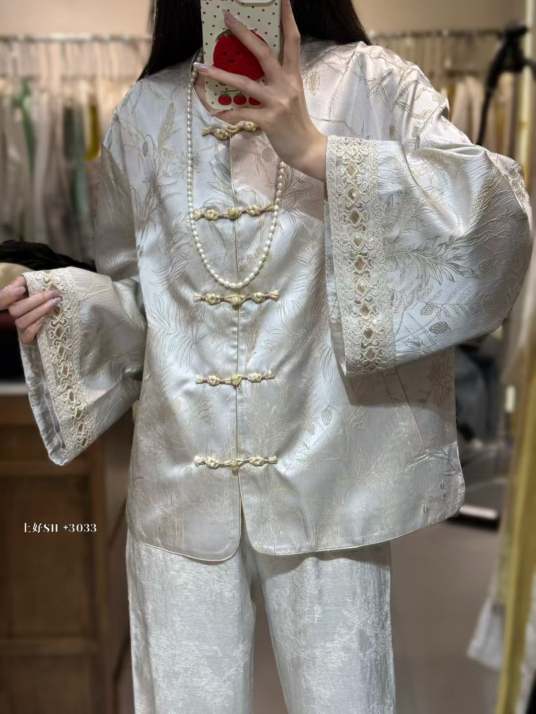 价格咨询.欧洲站设计师原创复古赫本风女装走秀款高定制上衣衬衫