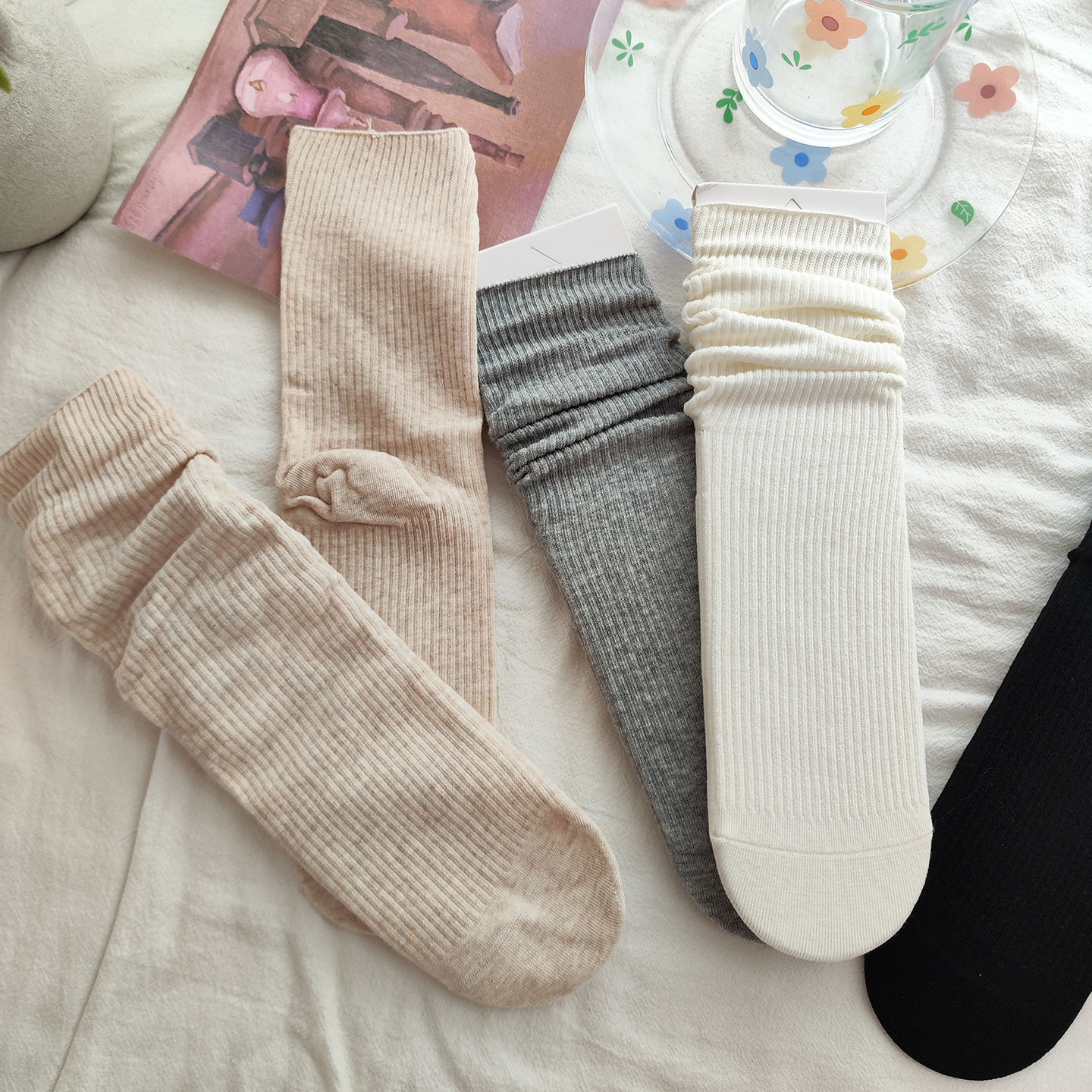 堆堆袜子女秋冬季纯色中筒棉袜