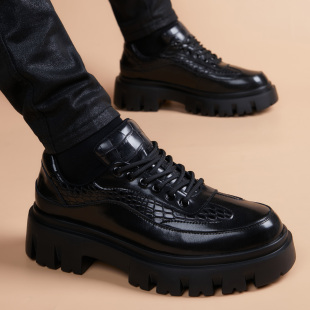 2025新款皮鞋男真皮英伦风商务时尚潮流百搭圆头内增高厚底男鞋子