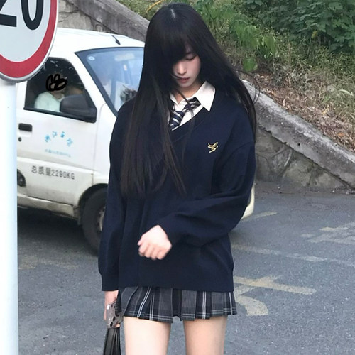 花千猪新品北川高套头毛衣针织衫